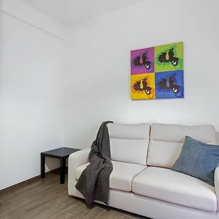 Lovely Flat W Balconies In Monteverde