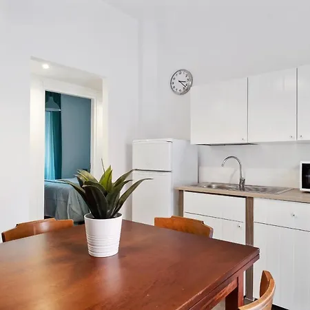 Lovely Flat W Balconies In Monteverde *
